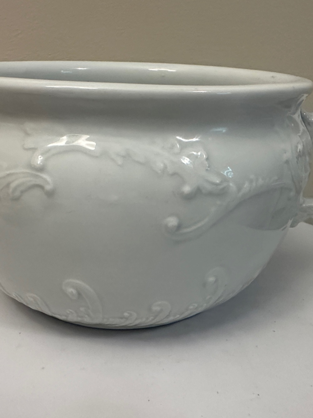 Antique Victorian chamber pot (Planter), Burford Bros Pottery